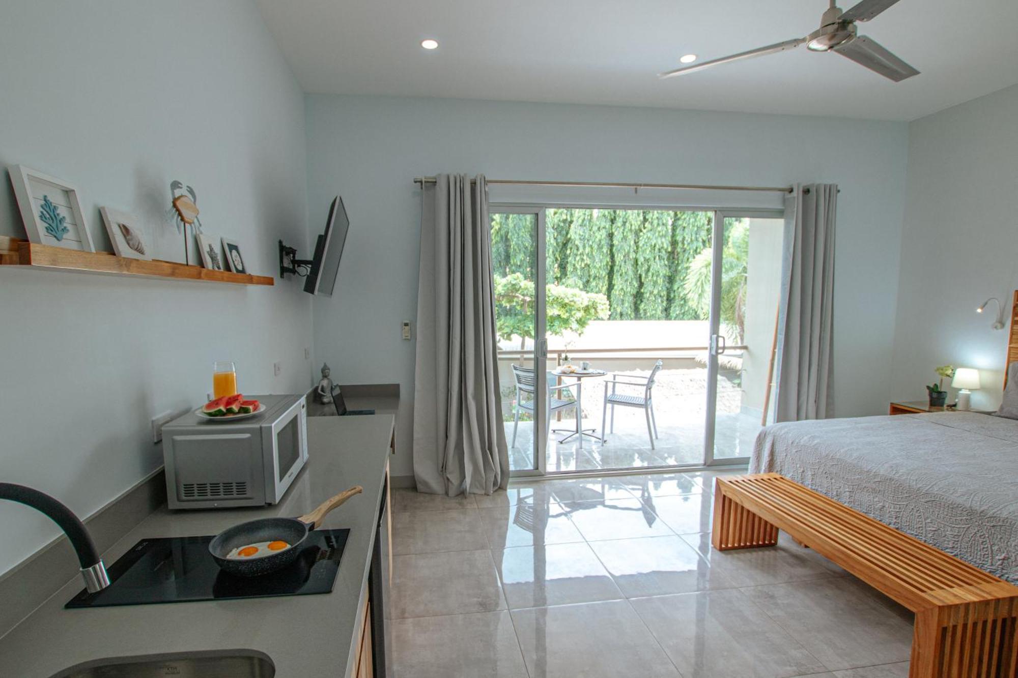 Tamarindo Bay Suites - Self Check In, Adults Only Esterno foto